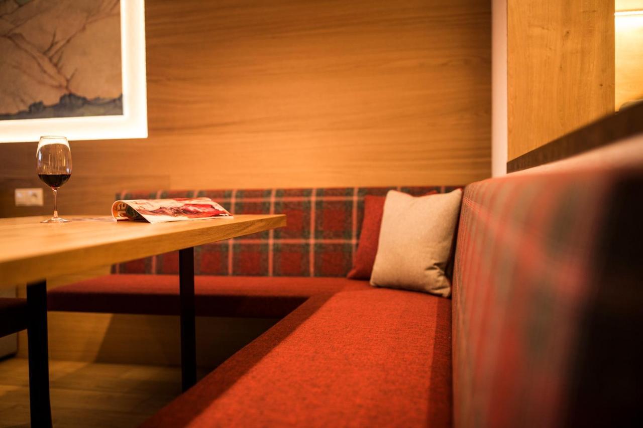 Slow Living Suite - Ferienwohnung Mit Privater Sauna & Garten Fiss Dış mekan fotoğraf